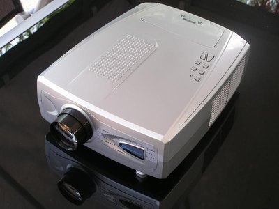 Beamer met ingebouwde TV-tuner